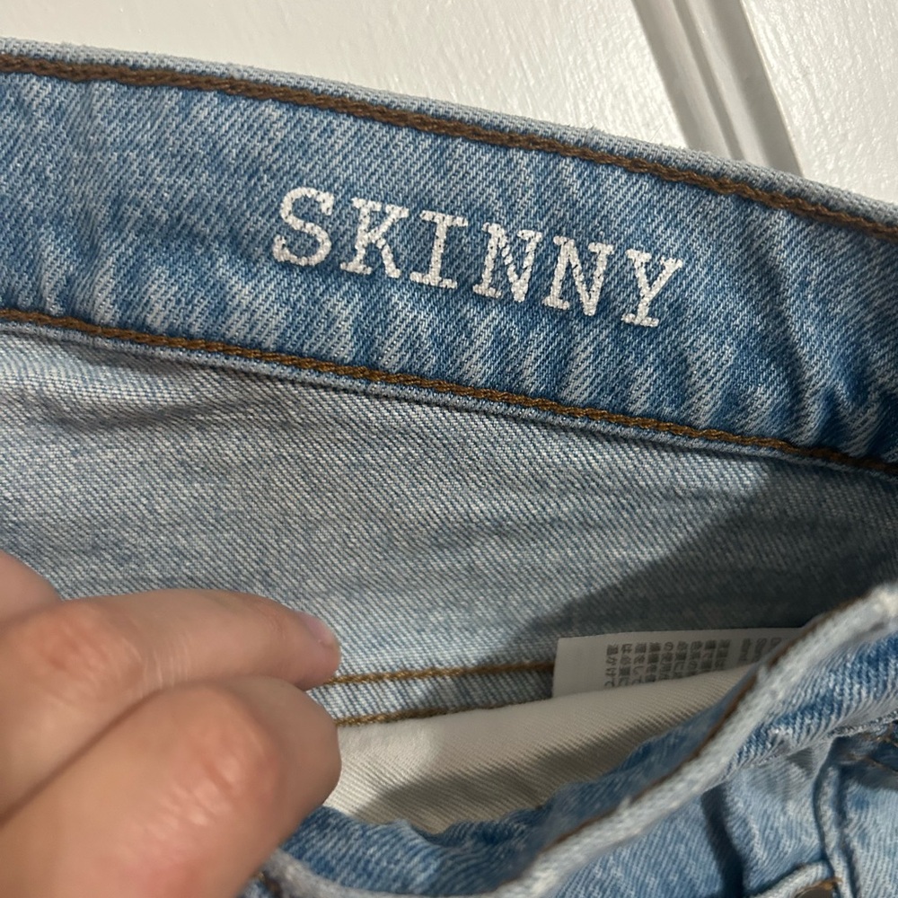 Madewell Light Blue Skinny Jeans - Picture 7 of 7